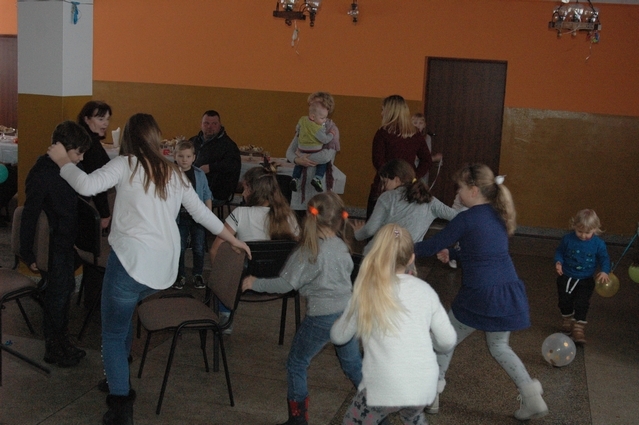 Koło Gospodyń Wiejskich Międzyleś - Choinka